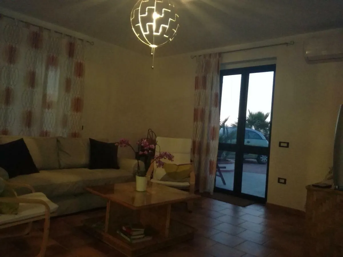 villa peppino Montallegro 0*,  Italia
