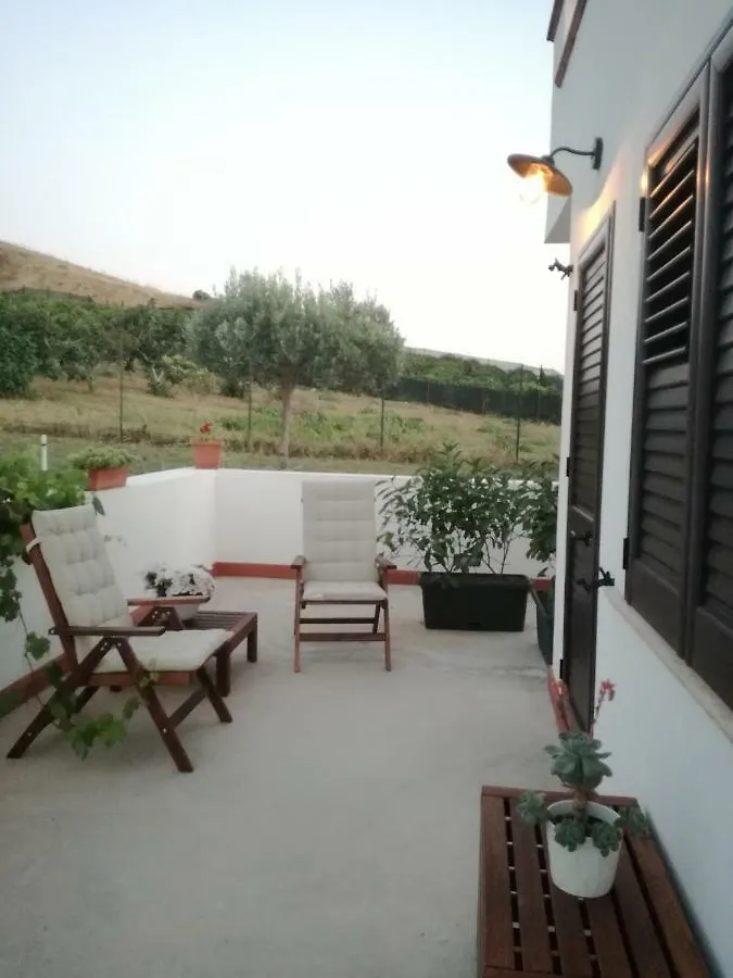 villa peppino Montallegro 0*,